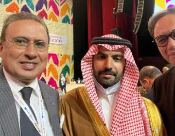وفد الإيسيسكو يلتقي مسؤولين عن العمل الثقافي في مؤتمر اليونسكو بالمكسيك